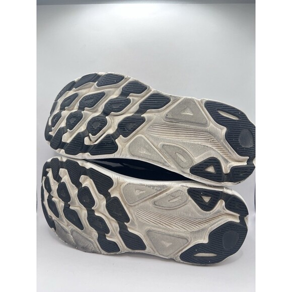 MMen's HOKA Clifton 9 Black/White Max Cushioned Size 11.5 D Running Sneaker - Picture 5 of 6